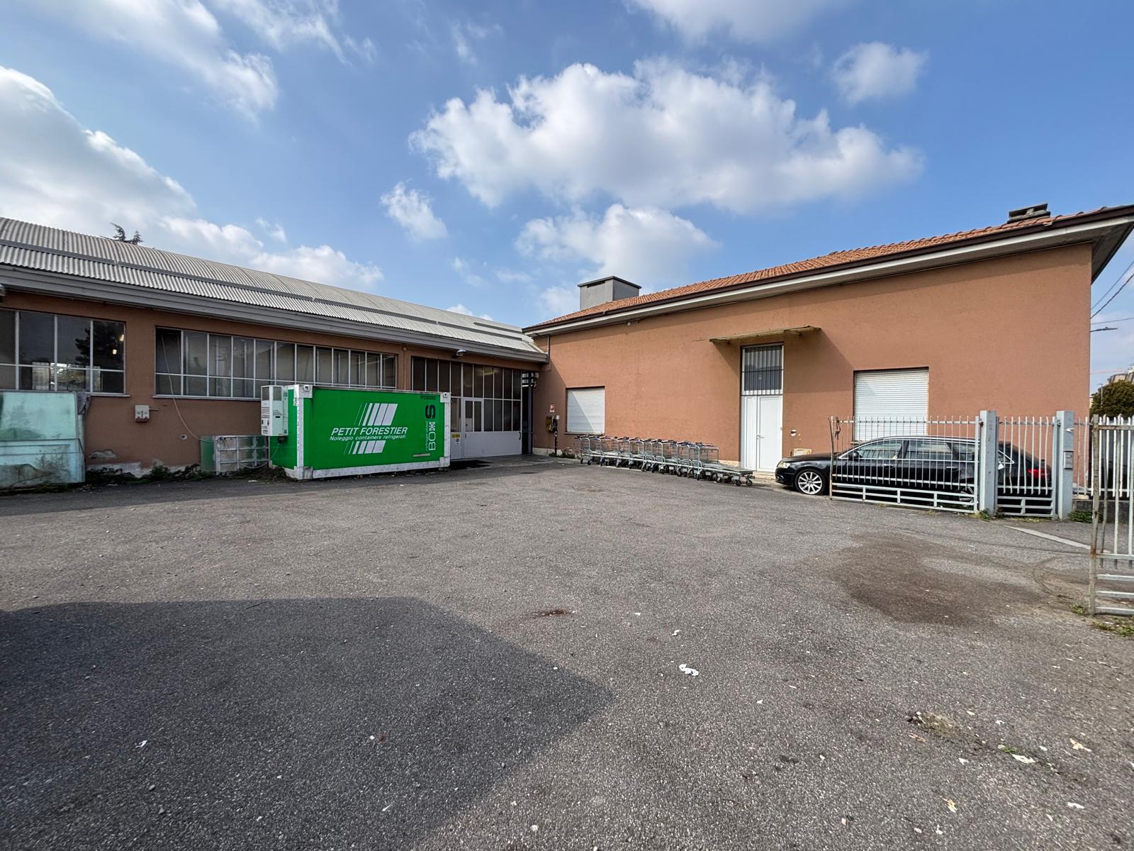 LABORATORIO, UFFICI (CASA)