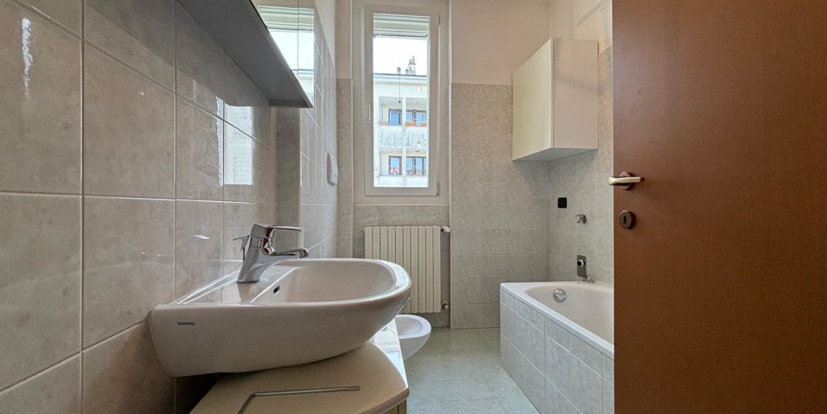 10. BAGNO DOCCIA
