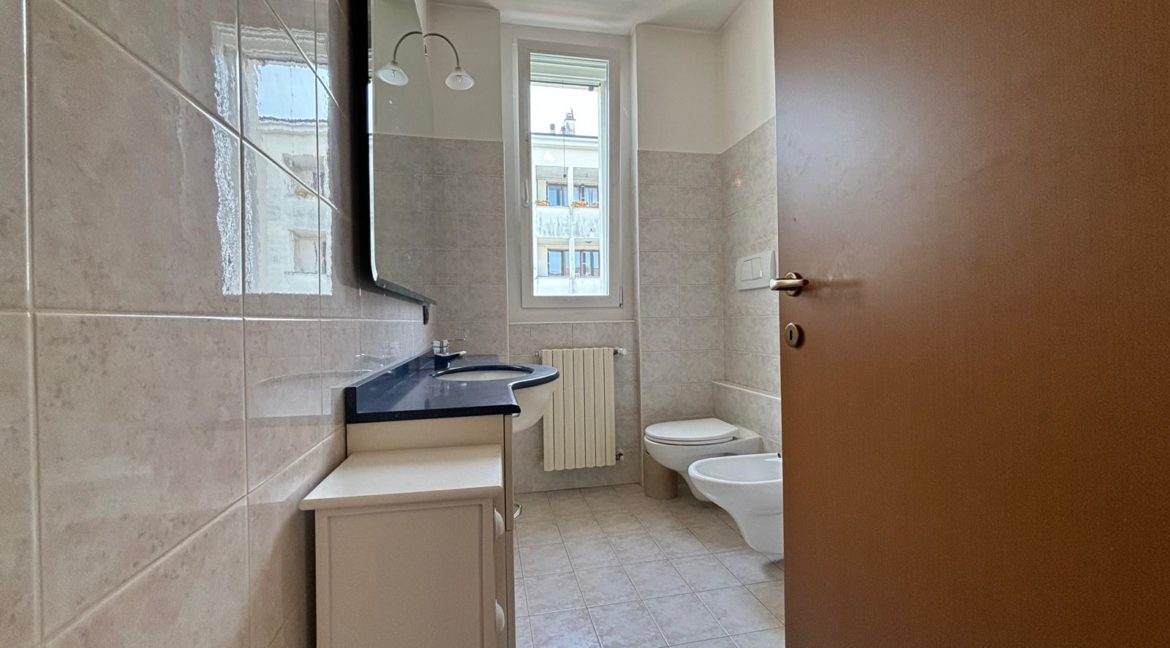 7. BAGNO DOCCIA