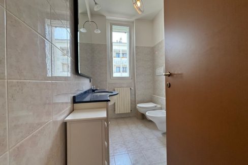 7. BAGNO DOCCIA