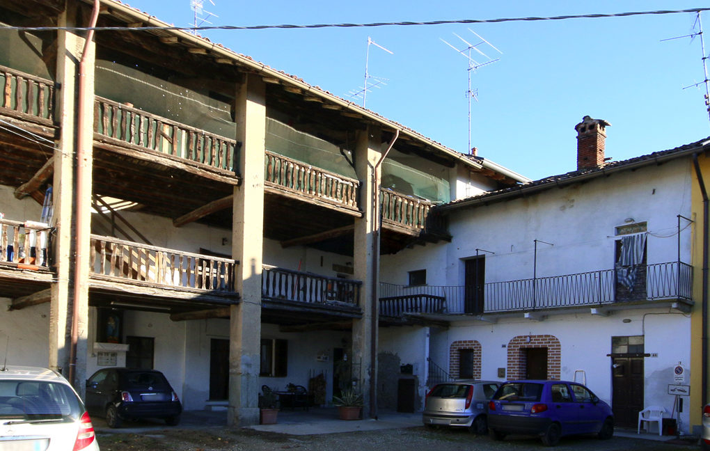 12-esterno