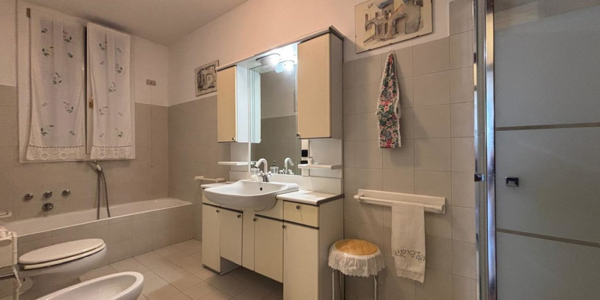 13. BAGNO