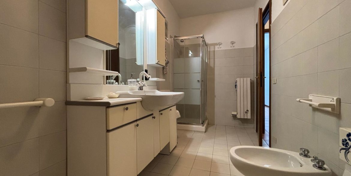 14. BAGNO