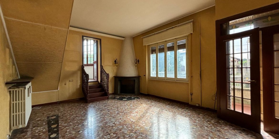1. SALONE