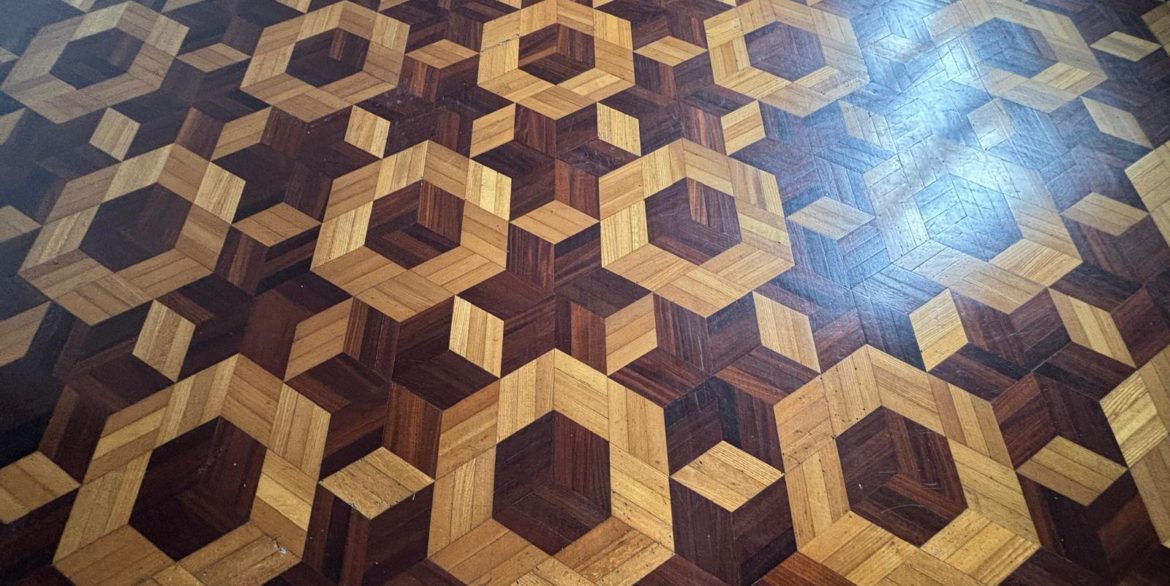 13. PARQUET