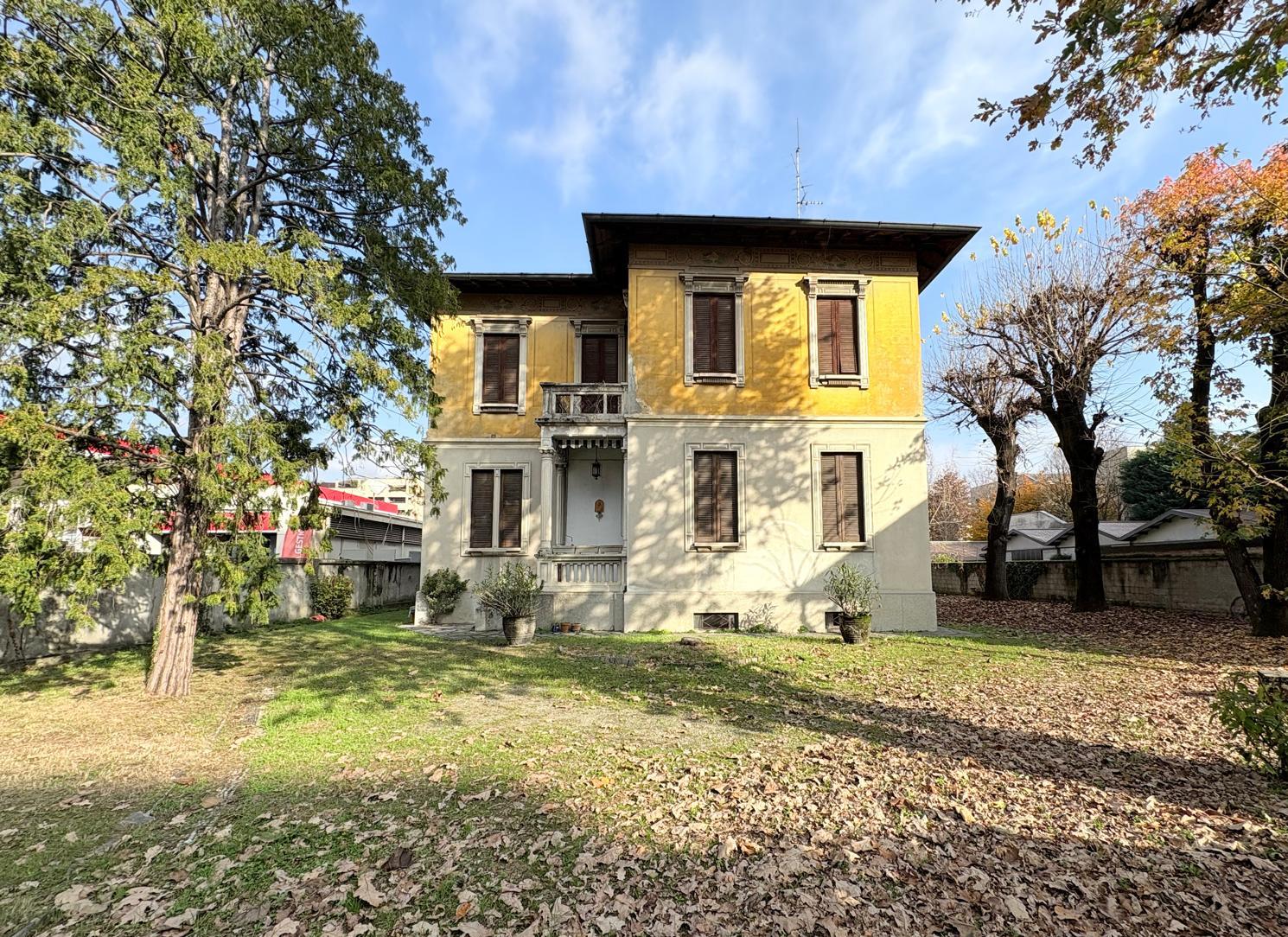 VILLA SINGOLA