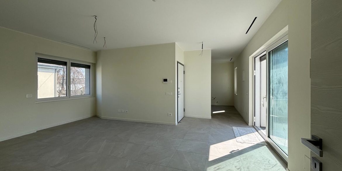 WhatsApp Image 2026-03-18 at 21.35.54 (23)