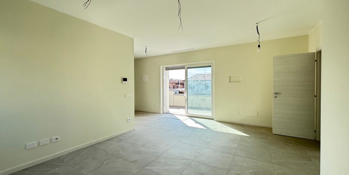 WhatsApp Image 2026-03-18 at 21.35.54 (4)