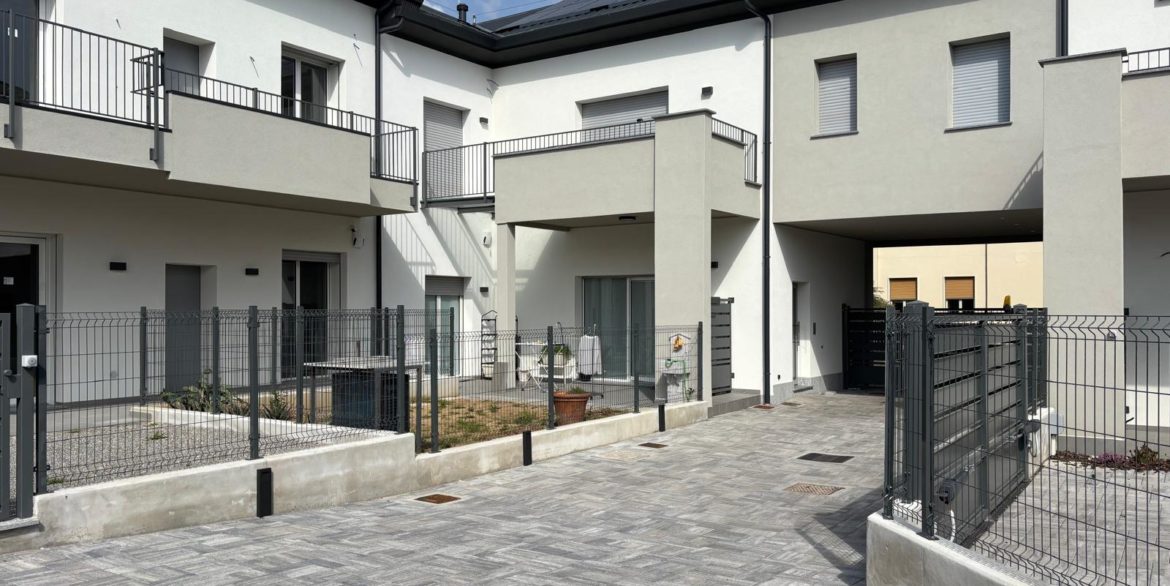 WhatsApp Image 2026-03-18 at 21.35.54 (75)