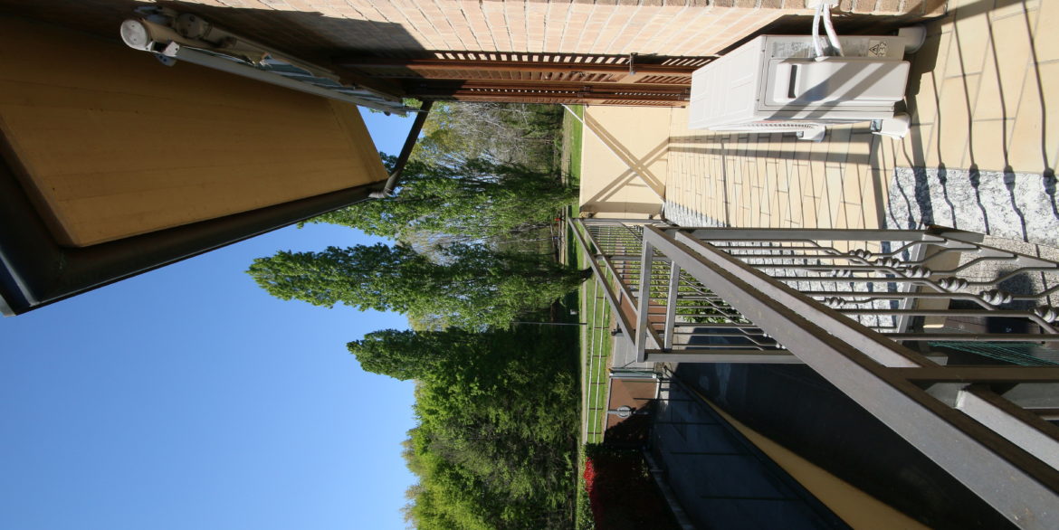 10 BALCONE