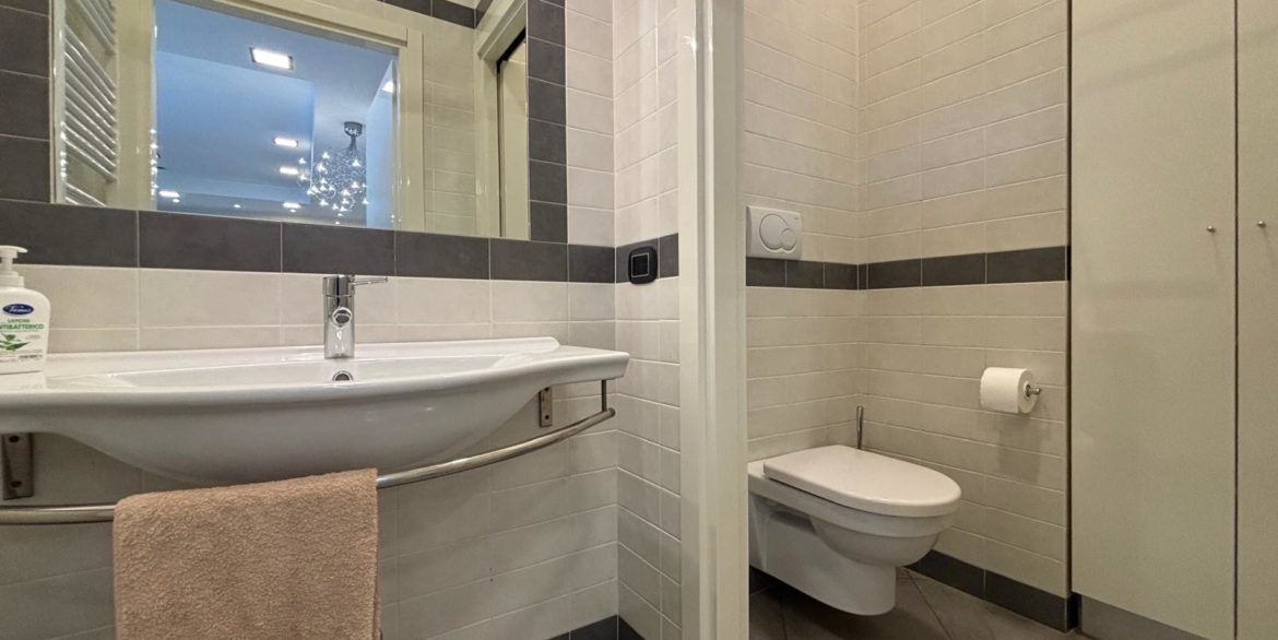 WhatsApp Image 2026-04-02 at 17.45.00 (4)