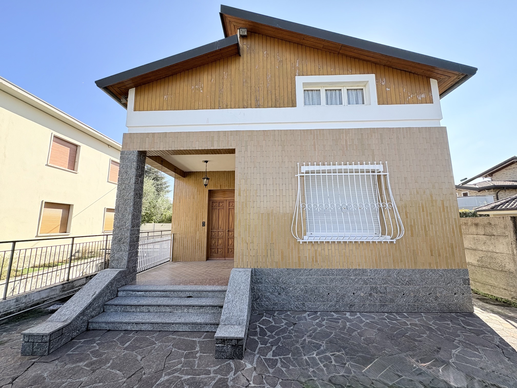 CASA INDIPENDENTE